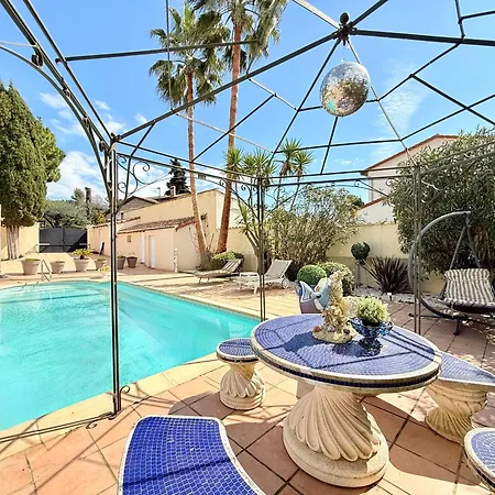 Villa Provencale Avec Piscine Et Sauna *